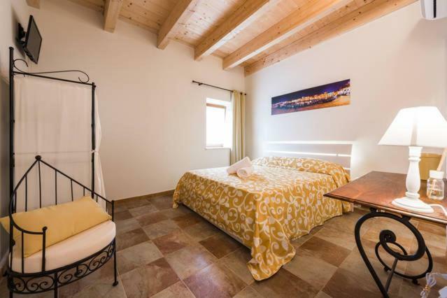 B&B Antico Granaio Bisceglie Exterior photo